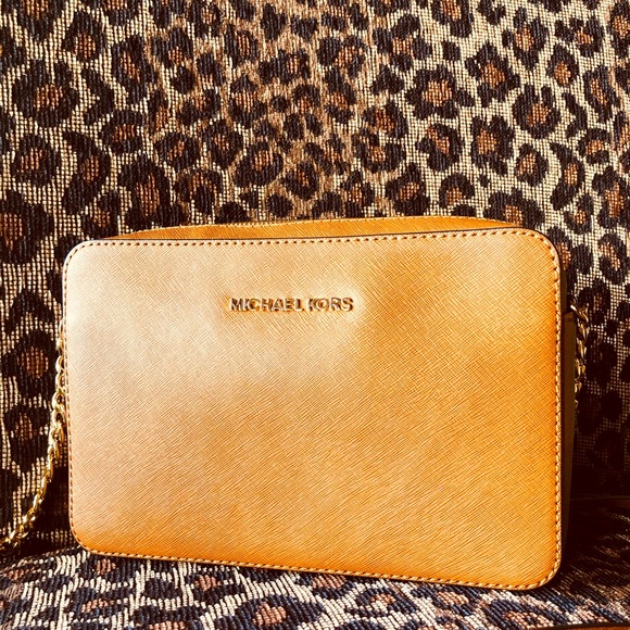 ❤️ MICHAEL KORS JET CROSSBODY - Picture 1 of 8